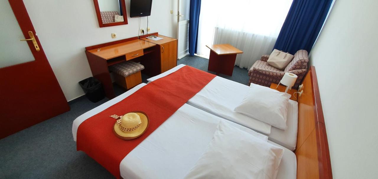 Sagitta All Inclusive Light Rogoznica  Exterior photo